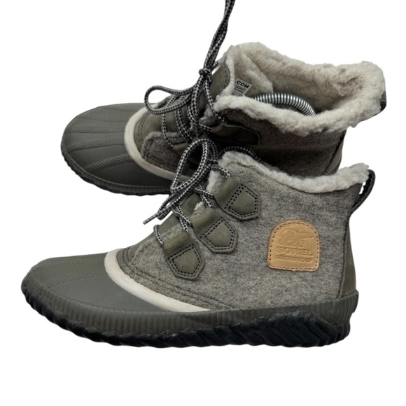 Sorel Out N About Plus Duck Boots - Picture 5 of 12